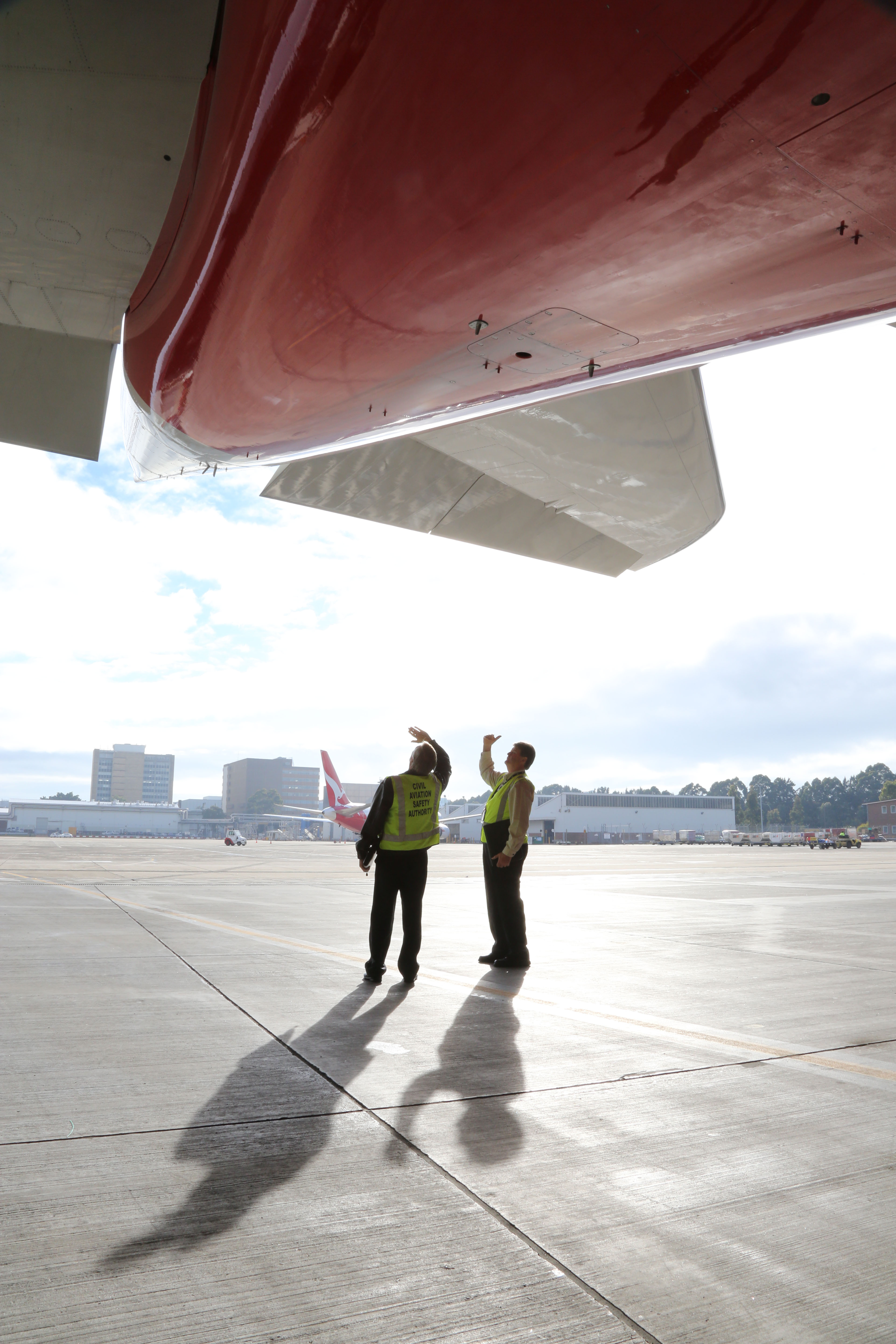 Inspectors under an A380_resized