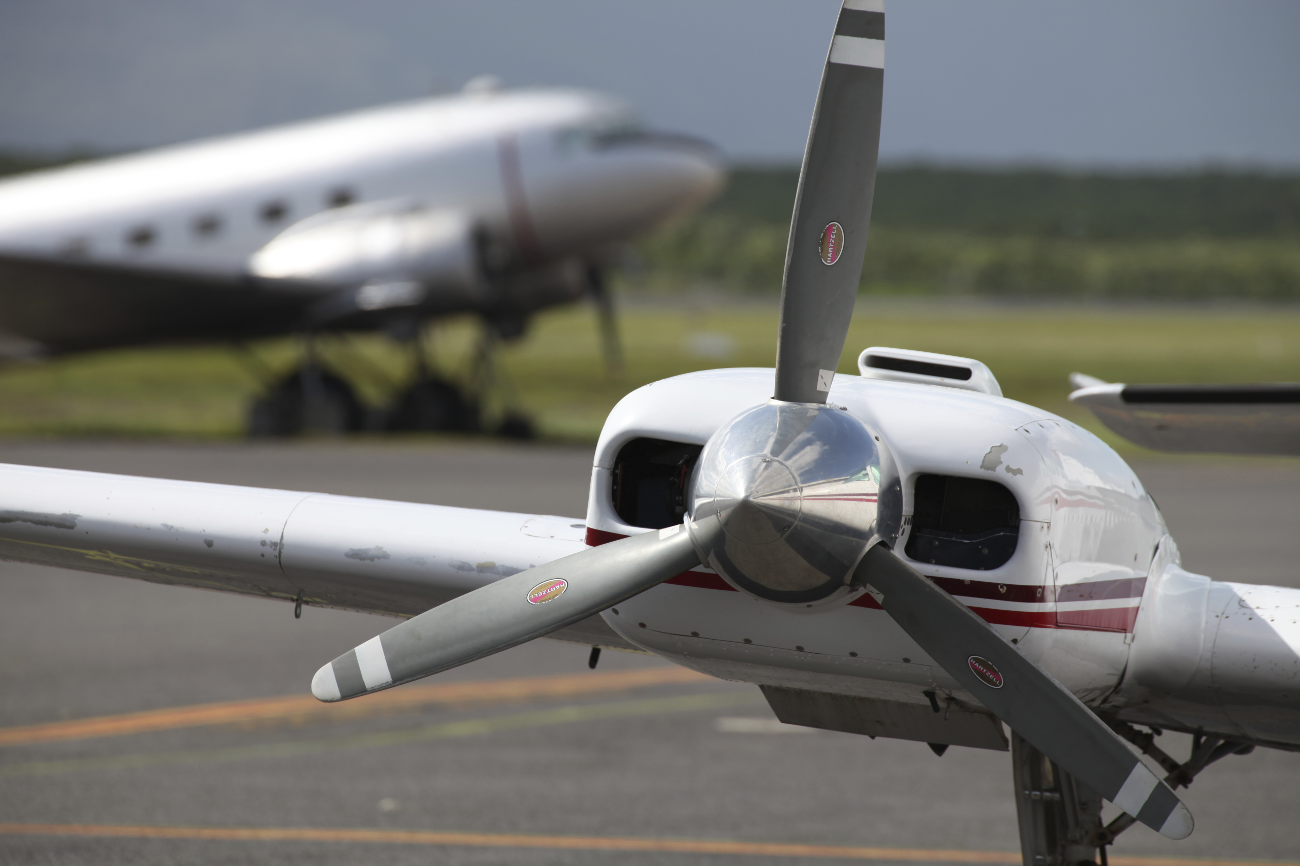 US State Mulls Lead Fuel Ban Flight Safety Australia